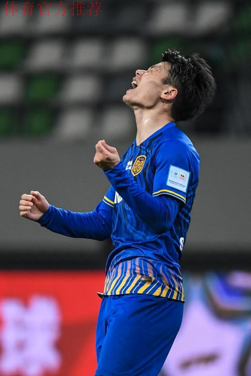 中国足协常务副主席兼秘书长张剑会见乌克兰足协主席帕维克 中国足协常务副主席兼秘书长张剑会见乌克兰足协主席帕维克